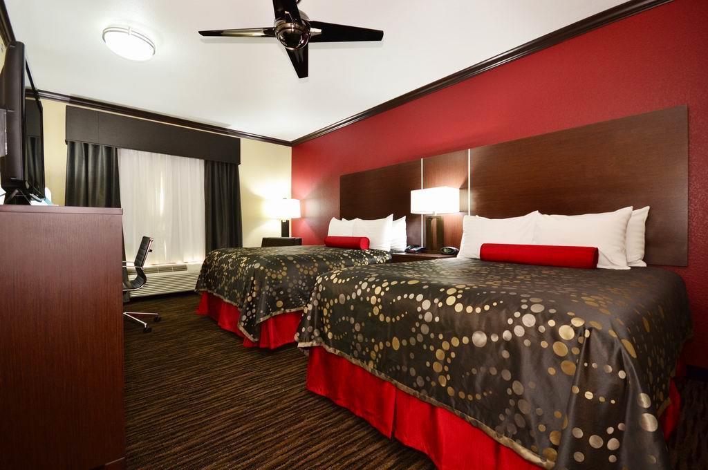 Best Western Plus Classic Inn And Suites Center Exteriör bild